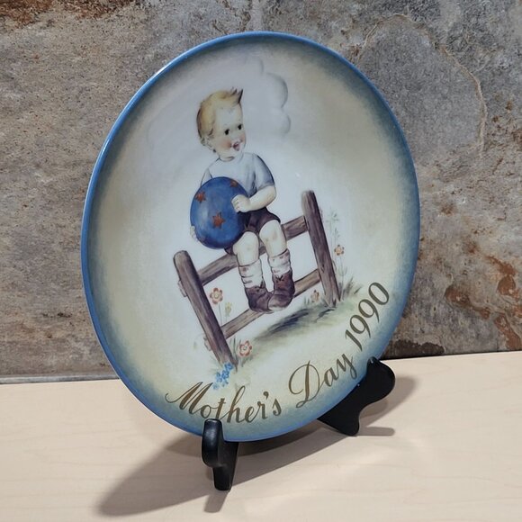 Schmid Hummel Mothers Day 1990 Mothers Little Athlete Decorative Wall Hanging Pl - Picture 8 of 11